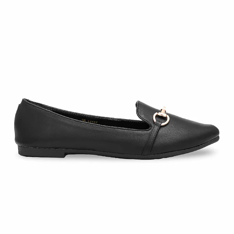 Ladies shoes featuring striped designs are fresh -Black Pumps WN1030