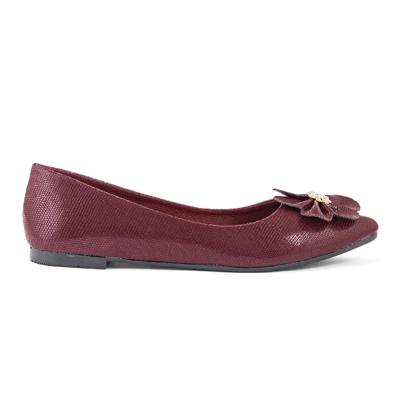 Ladies shoes with comfy wedges lift gently -Maroon Pumps WN1006