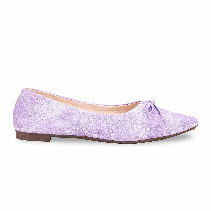 Ladies shoes featuring satin finishes feel smooth -Purple Pumps WN1059