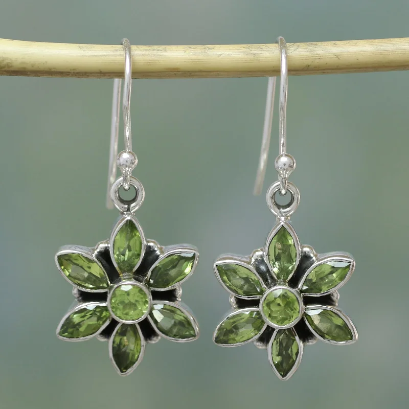 Best hoop earrings with minimalist designs for a clean and modern aesthetic-Daisy Beauty Peridot Dangle Earrings