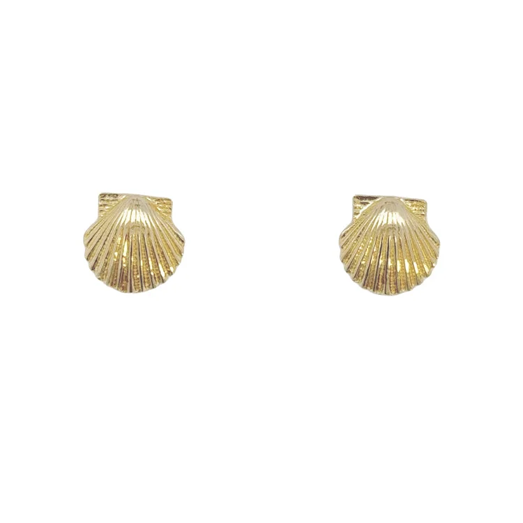 Best hoop earrings with delicate chain details for a trendy and stylish design-Scallop Post Earrings, 14Kt